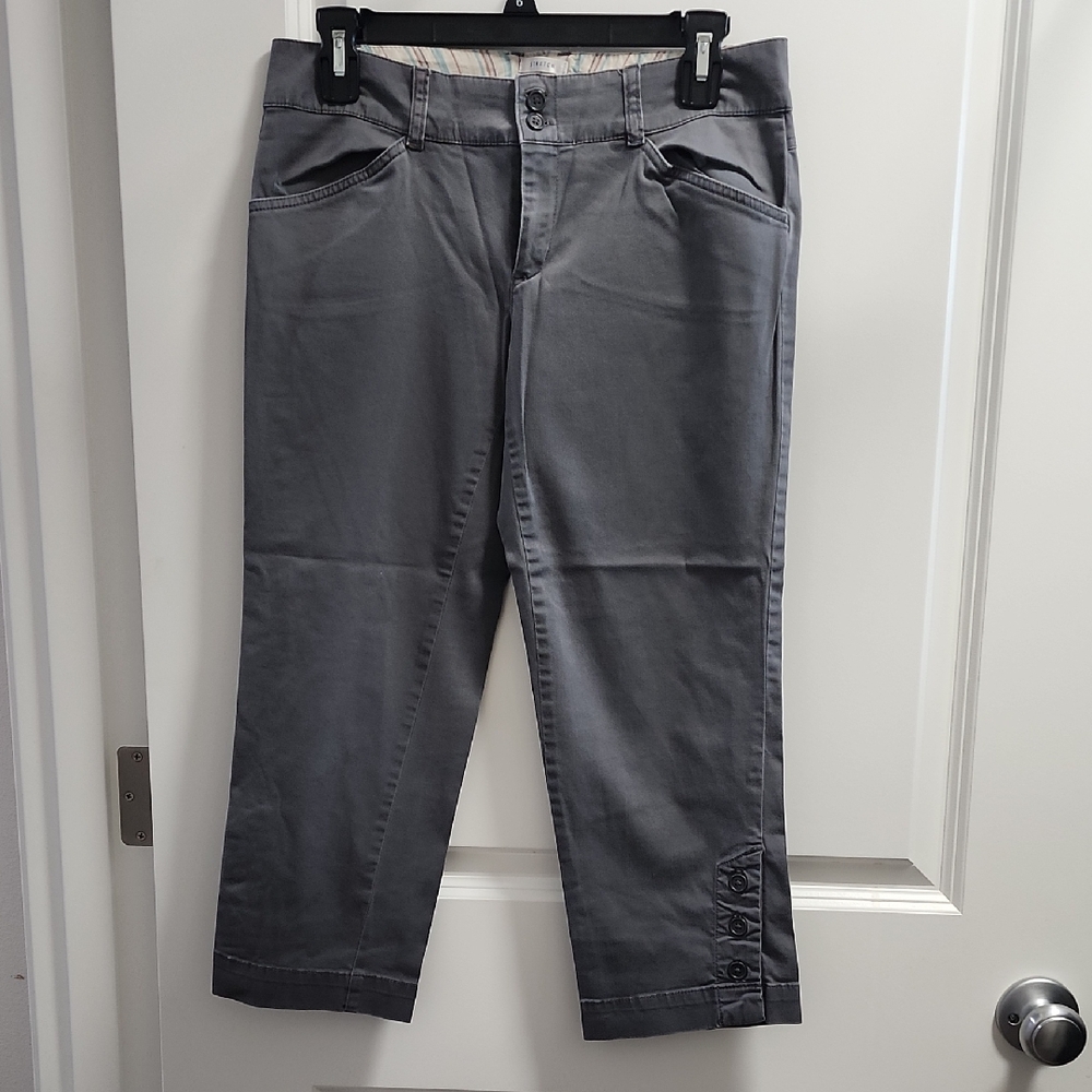 Stylish Gray Women's Jeans
